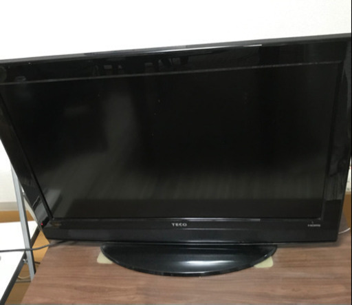 32型液晶テレビ　TECO  TA3202JW