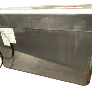 2016年製 アイリスオーヤマ シュレッダー 家庭用コンパクト P2HT ホワイト/ブラック(0210c)の画像