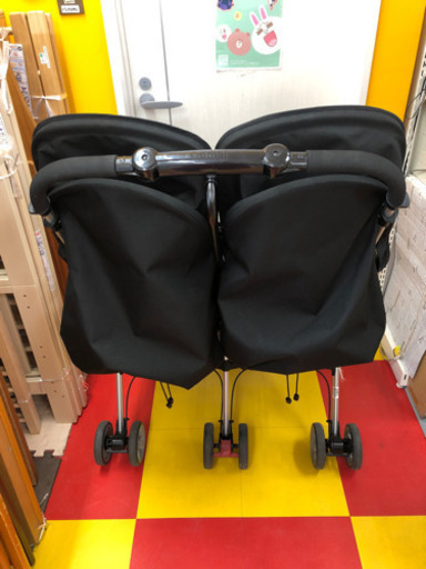 コンビ　combi　ツインスピンGC　二人乗りベビーカー　横型　１ヶ月～３歳頃