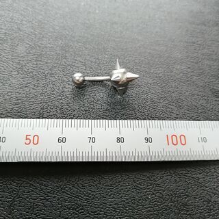 【10%引き】ピアス　バナナバーベル　スパイクボールの画像