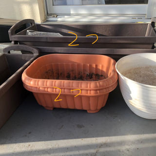 「取引中」植木鉢6鉢＋多肉植物1鉢