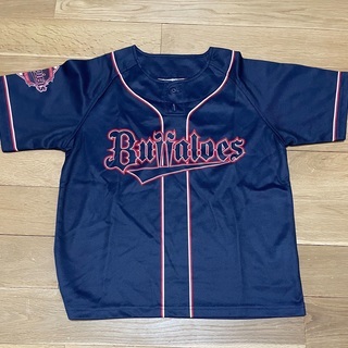 オリックスバファローズ 子供用JrSサイズユニフォーム2着+金子千尋選手ユニフォームの画像