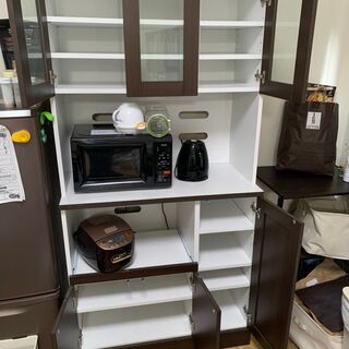 【受け渡し決定】食器棚の画像
