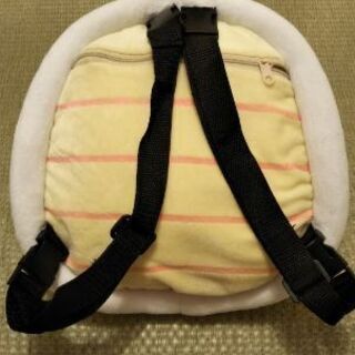 かめの甲羅のリュックの画像