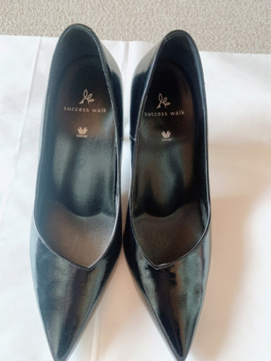 【23.5cm E】ワコール　サクセスウォーク  Wacoal エナメル　パンプス　ポインテッドトゥ　本革　黒