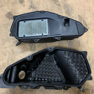 PCX125 JF56 純正エアクリーナー　の画像