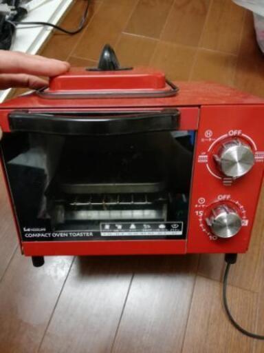 トーストと目玉焼きが同時に出来る優れものです！！