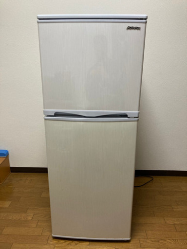 受付終了2017年式　美品　アビテックスAR-143E 138L