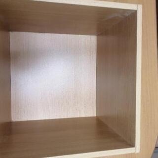 木箱の画像