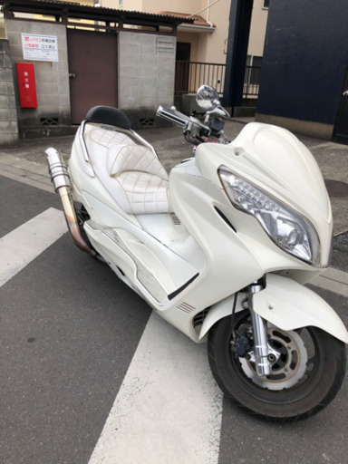 スズキ スカイウェーブ 250cc