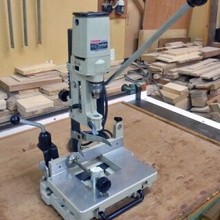 マキタ 小型カクノミ　７３００Ｓ　角のみ １００Ｖ　電動工具 木工用　使用頻度少な目・美品 