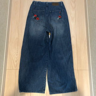 MAJESTIC LEGON Gパンの画像