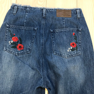 MAJESTIC LEGON Gパンの画像