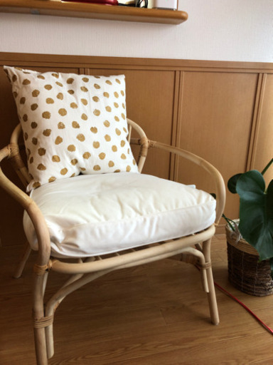 【お譲り先決定】IKEA ラタンチェア 北欧家具 クッション付き