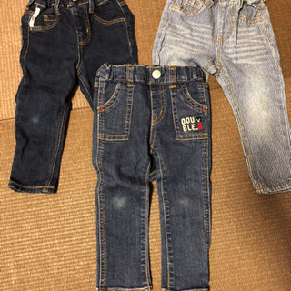 デニムパンツ　90センチ