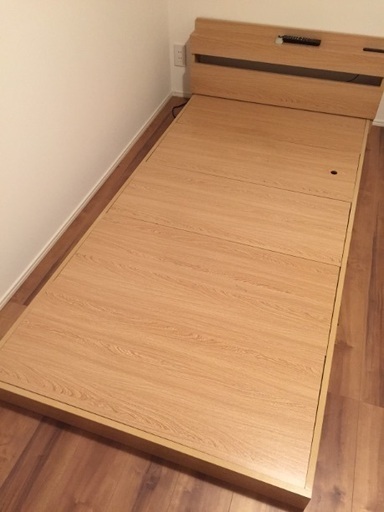 シングルベッド