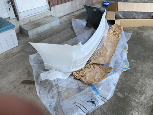 プリウスα モデリスタ　リヤバンパー