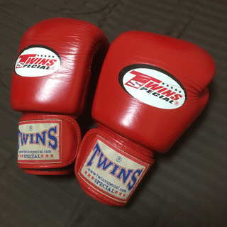 ボクシンググローブの画像