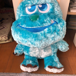 モンスターズ・インク　サリー　ぬいぐるみ