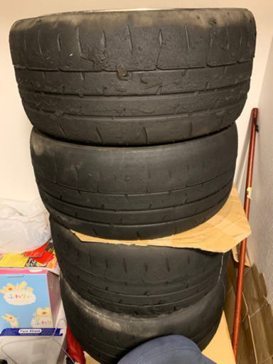 ピア　ゴールドホイール　17インチ　9j 114.3ピッチ　5穴