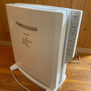 差し上げます。　中古　トヨトミ　パネルヒーター　の画像