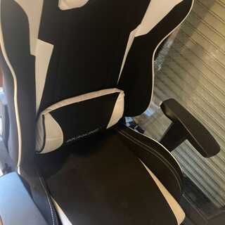 AKRACING ゲーミングチェア WOLF-WHITE 白の画像