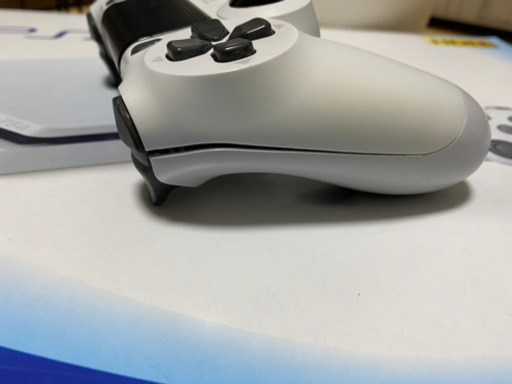 PS4（CUH-2100 白色　500GB）　取引終了