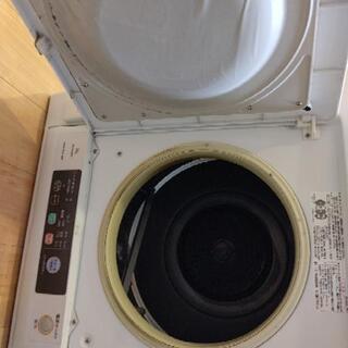 Amazon | 日立 衣類乾燥機 6kg ピュアホワイト DE-N60WV-W