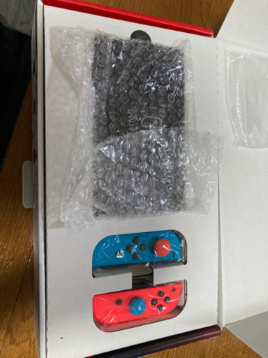 任天堂　Switch &どう森付　起動、ゲーム確認済