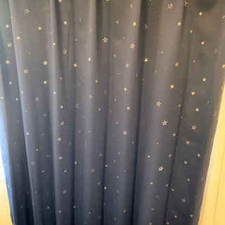 星柄　カーテン　腰窓用　100×130cm 2枚組の画像