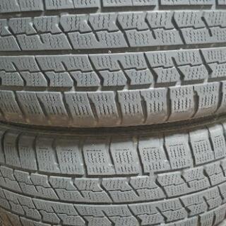 【受渡し決定】ホイール付きスタッドレスタイヤ　215/60R 17 溝少ない　2014年製　エスティマ　ヴェルファイア等の画像