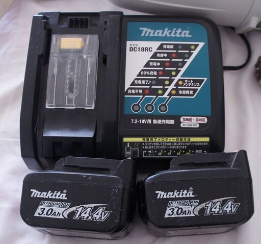 マキタ　14.4V　ドリルドライバ　掃除機セット