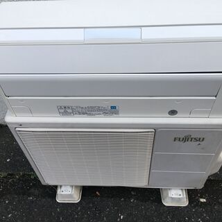取り付け込みフジツーノクリア10畳～12畳用エアコン！