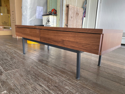 センターテーブルでもテレビボードでもオッケー