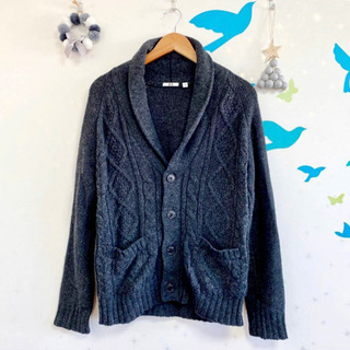 美品☆UNIQLOメンズ☆ケーブルニットセーター☆Mサイズ☆ダー...