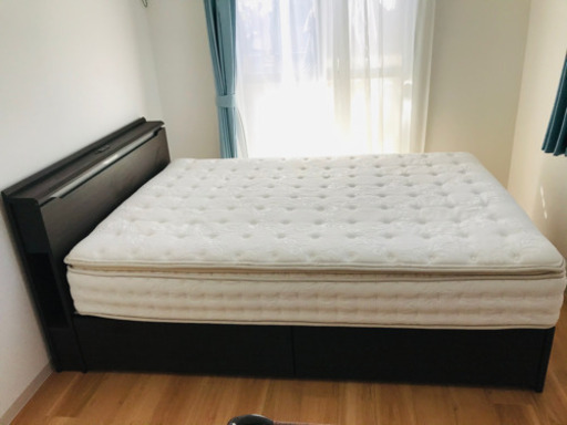 ダブルベッド(収納付き)＋マットレス