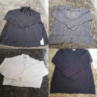 【受け渡し決定しました】無料　新品　セーター、ブラウスセットの画像