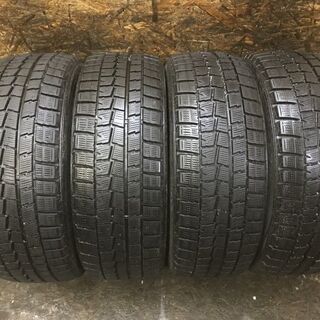 DUNLOP WINTER MAXX WM01 215/45R18 18インチ スタッドレス 4本 ヴォクシー ノア アクセラスポーツ SAI等　(TF462) クレジットカード QR決済可能