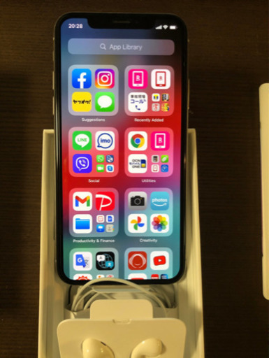 iPhoneⅩ 64GB ワイト SIMフリー (フルオリジナルアクセサリー付き)