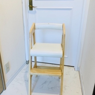 ベビーチェアの画像