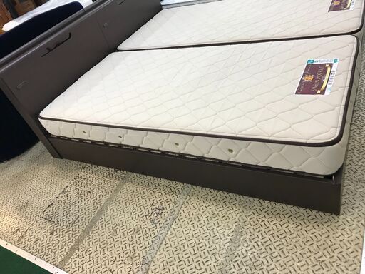 フランスベッド　東京ベッド　シングルベッド　①