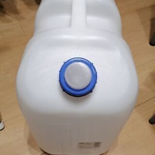20リットル　未使用　ポリ缶×2点 1缶800円 2つで1500円の画像