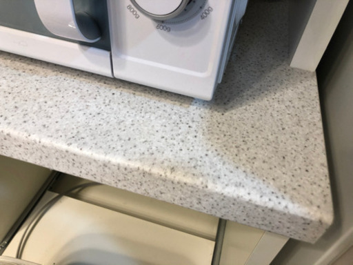 キッチンボード　食器棚　3/19まで