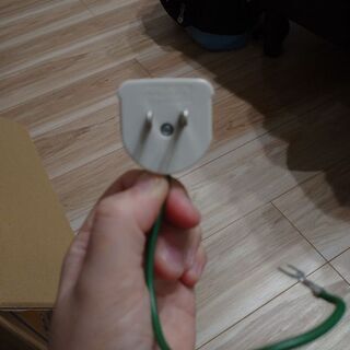 電源アダプタの画像