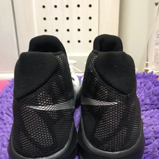 ♦️新品未使用 NIKE ZOOM DEVOSION ハイカットスニーカーの画像