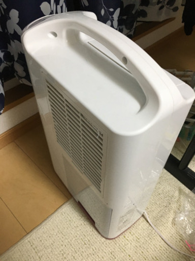 コロナ　衣類乾燥除湿機