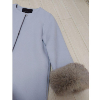 ジュエルチェンジズ　ファー付き3wayノーカラーコートの画像