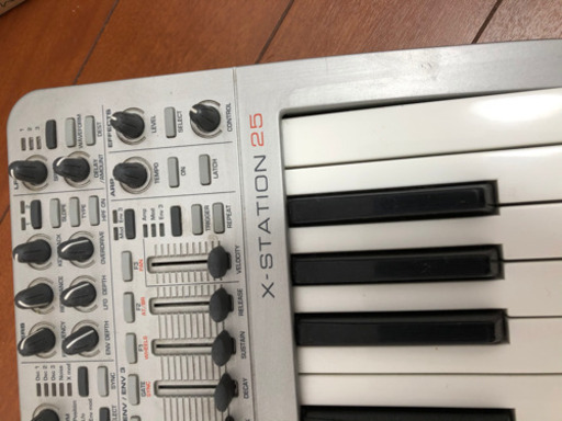 Novation X-STATION 25 MIDIキーボード 
