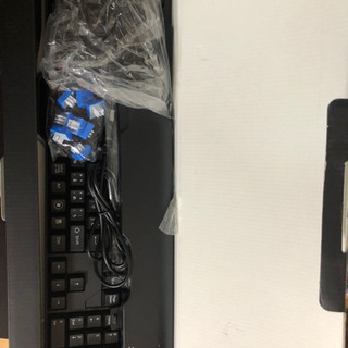 最終値下げ！sharkoon ゲーミングキーボード 未使用の画像