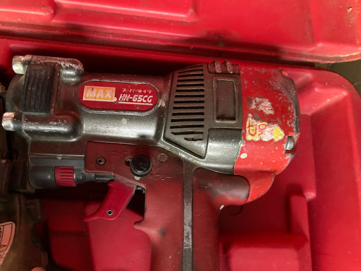 高圧釘打機　MAX65